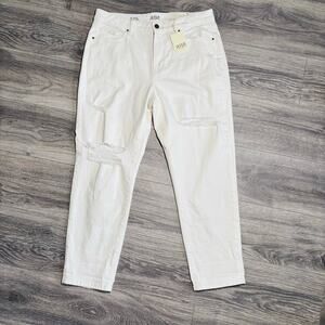 A.N.A Distressed Mid-Rise Boyfriend Jean in‎ White size 12 0326